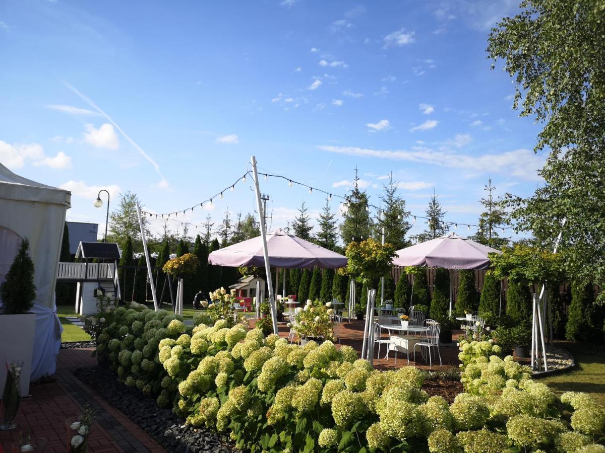Hotel Constancja Ченстохова Экстерьер фото